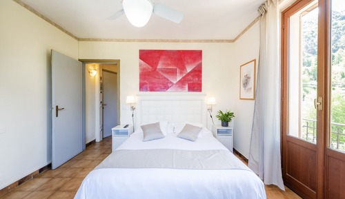 Habitación clásica, vistas parciales al lago