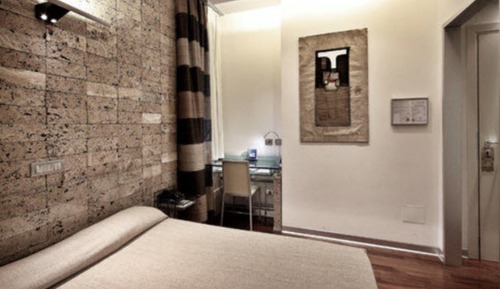 Habitación estándar con 1 cama doble o 2 individuales
