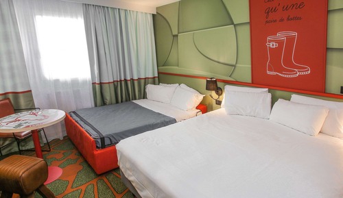 Habitación estándar, 1 cama de matrimonio con sofá cama