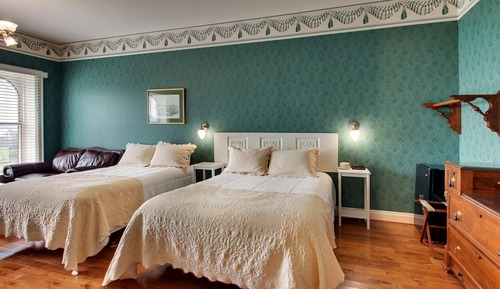 Habitación doble, vistas al río