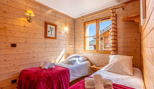 Chalet con 7 hab., para 12 personas