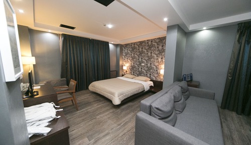 Suite