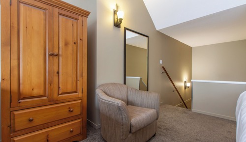 Loft (Unit 309)