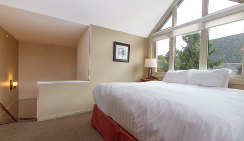 Loft (Unit 310)