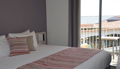 Habitación Confort doble, vistas al mar