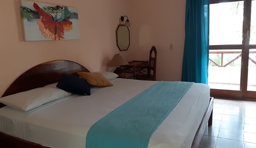 Habitación cuádruple, balcón, vistas al jardín