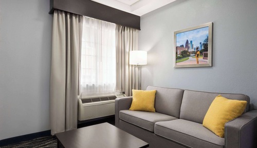 Suite, 1 cama de matrimonio grande con sofá cama, no fumadores (Efficiency)