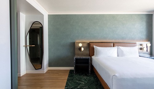 Suite (Juniper)