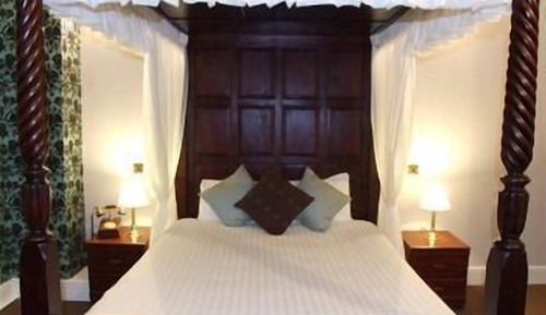 Habitación ejecutiva (Four Poster)