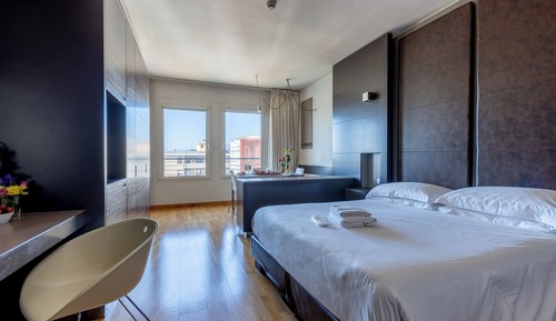 Habitación estándar con 1 cama doble o 2 individuales