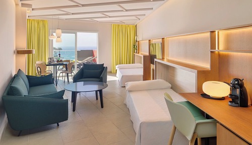 Suite, vistas al mar
