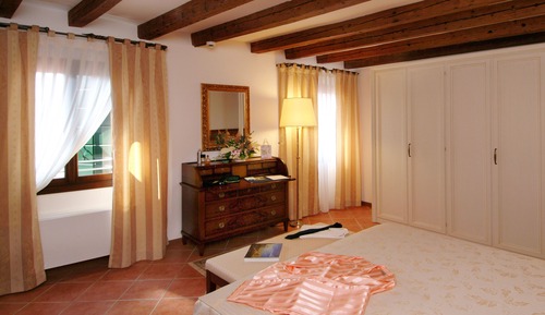 Apartamento clásico, 1 habitación, baño privado