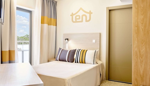 Habitación individual estándar, balcón (Bed & Unlimited Brunch)