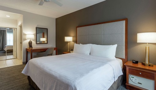 Suite ejecutiva, 1 cama de matrimonio grande con sofá cama