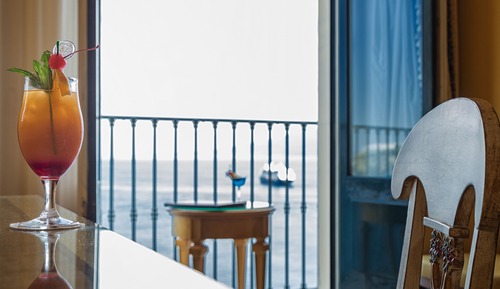 Suite junior, vistas al mar