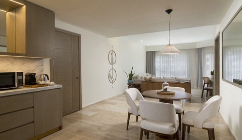 Two Bedroom Master Suite