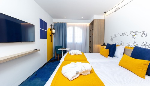 Habitación estándar con 1 cama doble o 2 individuales