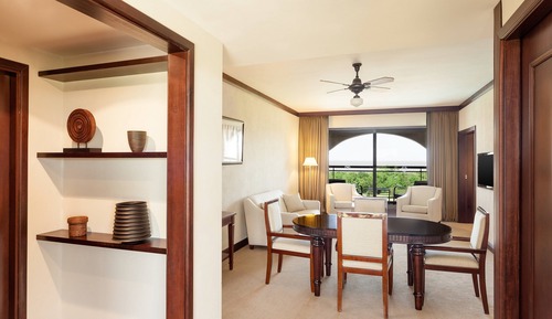 Suite, 1 cama de matrimonio grande, balcón, vistas al río