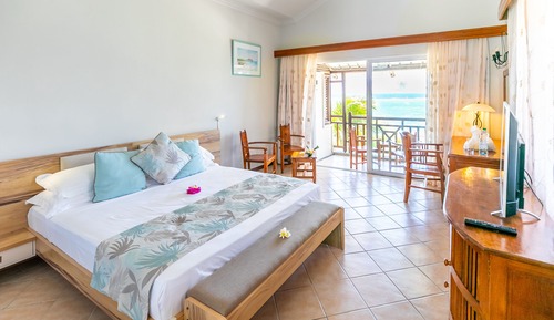 Habitación, frente al mar