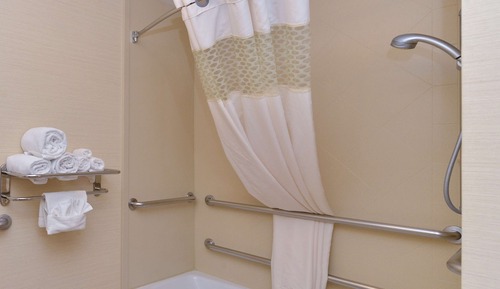 Estudio, 2 camas de matrimonio, accesible para personas con discapacidad (Mobility & Hearing)