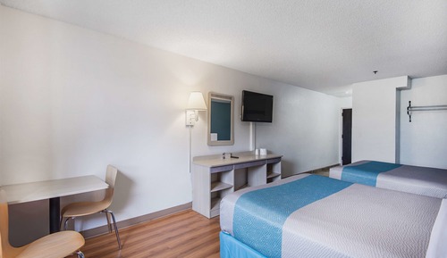 Habitación estándar, 2 camas de matrimonio, no fumadores, frigorífico y microondas