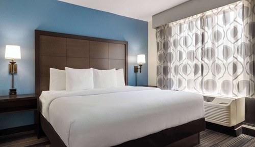 Habitación Deluxe, varias camas, no fumadores (Deluxe Family Suite)