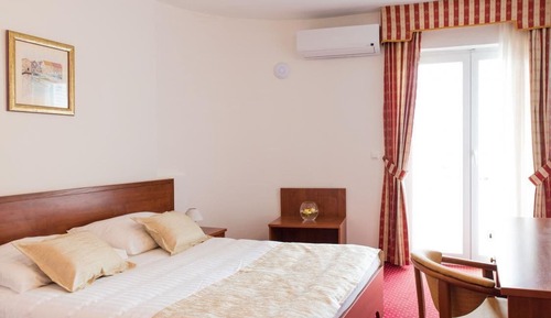 Habitación doble superior, balcón, vistas al mar