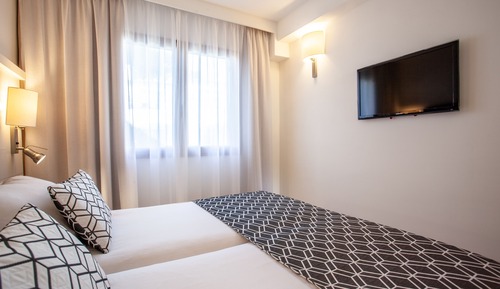 Apartamento, 1 habitación, balcón, vistas parciales al mar (2 adults)