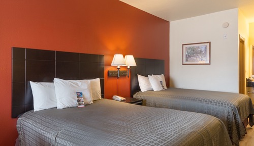Habitación estándar, 2 camas de matrimonio, no fumadores, frigorífico y microondas