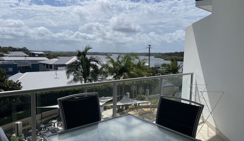 Comfort Apartment, 1 Queen Bed, Non Smoking, Pool View