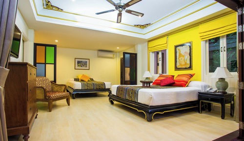 Gold Antique Downstairs Room with near Pool View