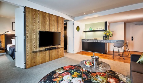 Grand Deluxe Suite 