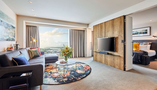 Suite Grand, vistas al puerto