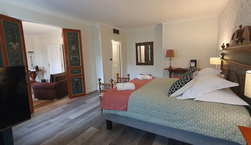 Suite junior, varias camas