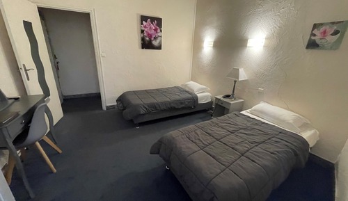 Habitación estándar con 2 camas individuales