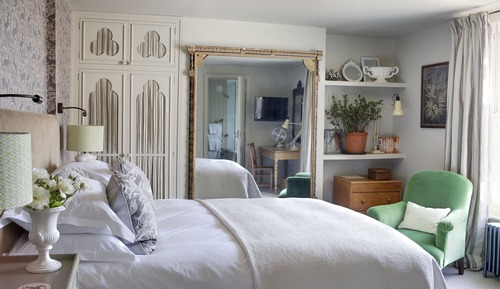 Habitación clásica con 1 cama doble o 2 individuales