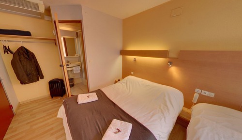 Classic Triple Room