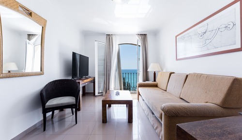 Apartamento, vistas al mar