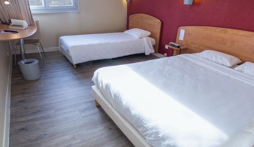 Habitación triple clásica