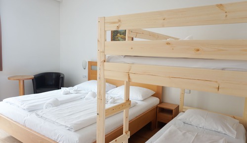 Habitación (Five-Bed)