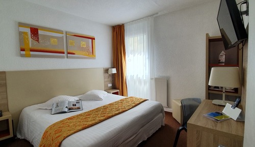 Habitación clásica con 1 cama doble o 2 individuales
