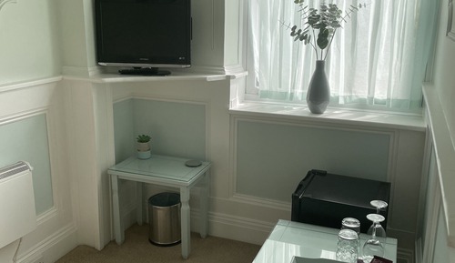 Suite (JAPONICA)