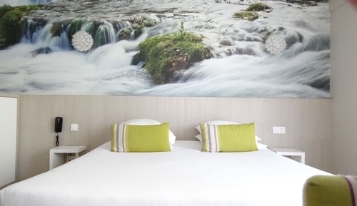 "Deluxe Double Room, River View