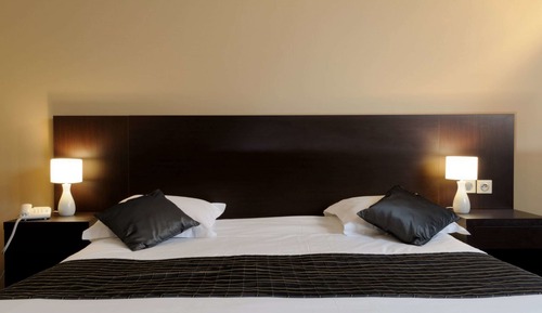 Classic Double Room, Garden View