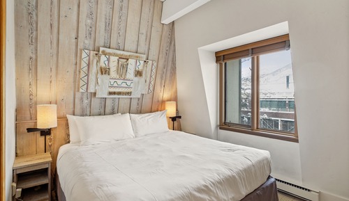 Apartamento Deluxe, 2 habitaciones, bañera de hidromasaje (Chateau Chaumont 19)