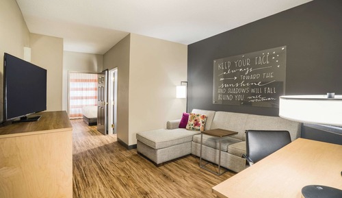 Suite, 1 cama de matrimonio grande con sofá cama, no fumadores (2-Room)