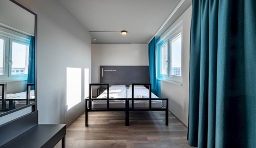 Habitación con 2 camas individuales