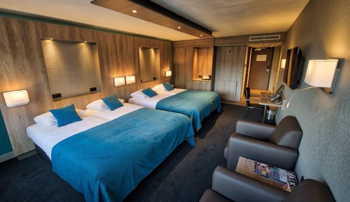 Habitación cuádruple, balcón