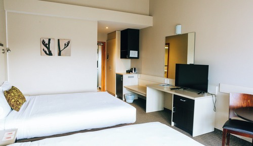 Habitación estándar con 1 cama doble o 2 individuales