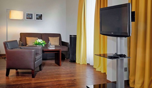 Habitación ejecutiva, 1 cama de matrimonio grande, balcón (with Sofabed)
